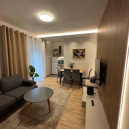 Apartment Pazari