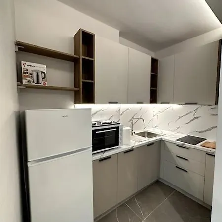 Apartment Pazari